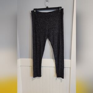 Women's Essentials Size Large Charcoal Gray Leggings